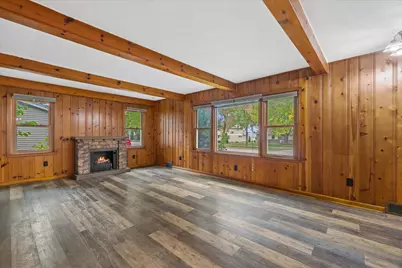 7911 W Cold Spring Rd, Greenfield, WI 53220 - Photo 3