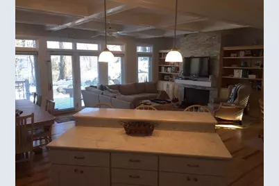 414 S Lakeshore Dr, Fontana, WI 53125 - Photo 5