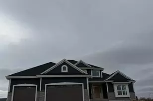 W258N5755 Vista Ct, Lisbon, WI 53089 - Photo 1