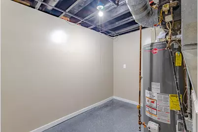 8014 S 13th St, Oak Creek, WI 53154 - Photo 35