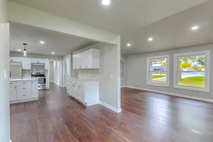 8014 South 13th Street, Oak Creek, WI 53154 - Photo 11