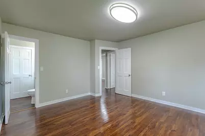 8014 S 13th St, Oak Creek, WI 53154 - Photo 21