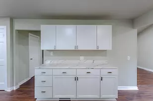 8014 South 13th Street, Oak Creek, WI 53154 - Photo 15