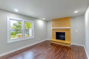 8014 South 13th Street, Oak Creek, WI 53154 - Photo 7