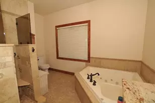 8334 Virginia Cir, Racine, WI 53185 - Photo 9