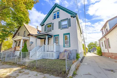 2564 N 19th St, Milwaukee, WI 53206 - Photo 3