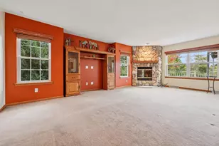 8216 Anna Ave, Racine, WI 53185 - Photo 9