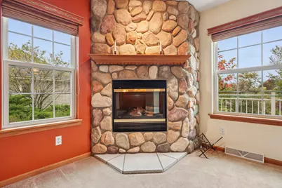 8216  Anna Ave, Racine, WI 53185 - Photo 11