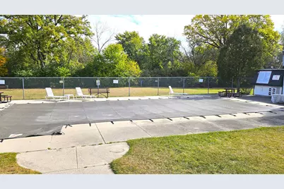 4273 W Cherrywood Ln, Brown Deer, WI 53209 - Photo 33