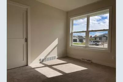 2850  Granite Ct, Sheboygan, WI 53081 - Photo 11