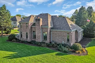 4 Lake Pointe Cir, Racine, WI 53402 - Photo 3