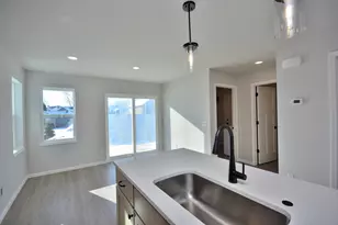 919 5 Mile Rd, Racine, WI 53402 - Photo 15