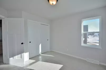 919  5 Mile Rd, Racine, WI 53402 - Photo 9