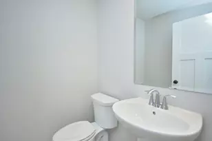 919 5 Mile Rd, Racine, WI 53402 - Photo 17