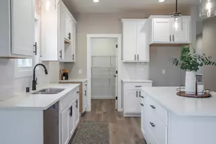 W4946 Battlestone Station Rd, Shelby, WI 54601 - Photo 9