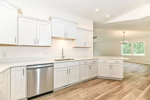 312 N Trailview Circle, Racine, WI 53185 - Photo 15