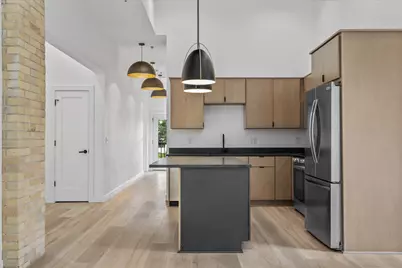 308  Oak St, Slinger, WI 53086 - Photo 5