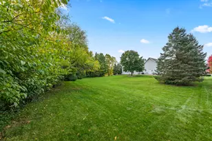 284 Sand Hill Ln, Dousman, WI 53118 - Photo 59