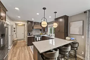 284 Sand Hill Ln, Dousman, WI 53118 - Photo 15