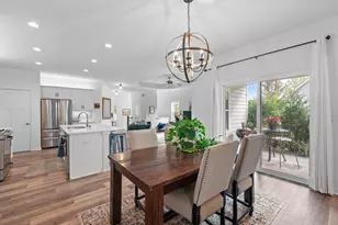 757 Bridlewood Dr, Hartford, WI 53027 - Photo 9