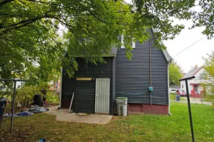 1526 W Groeling Ave, Milwaukee, WI 53206 - Photo 11