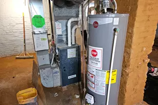 1526 W Groeling Ave, Milwaukee, WI 53206 - Photo 9