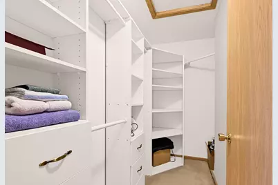 25151  87th St #11-3, Salem Lakes, WI 53168 - Photo 17