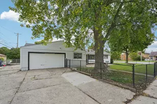 8230 W Burleigh St, Milwaukee, WI 53222 - Photo 33