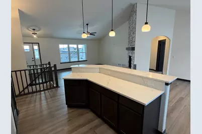 1742  Whalen Dr, Oconomowoc, WI 53066 - Photo 9