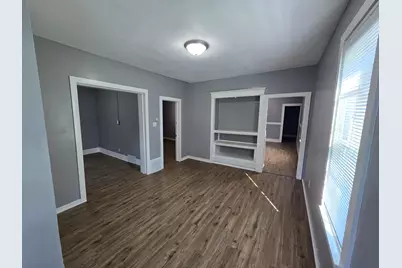 2478 W Chambers St, Milwaukee, WI 53206 - Photo 3