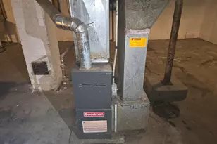 2478 W Chambers St, Milwaukee, WI 53206 - Photo 27