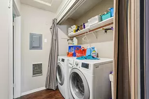 W170N11573 Armada Dr, Germantown, WI 53022 - Photo 19