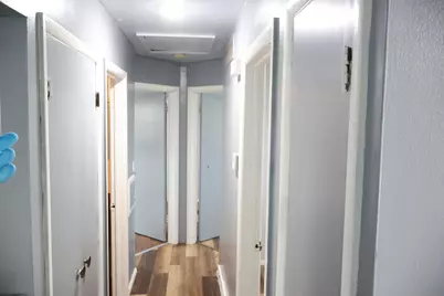 8523 W Glendale Ave, Milwaukee, WI 53225 - Photo 9