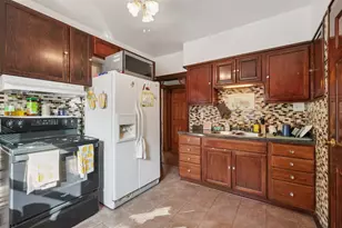 1226 S 28th St, Milwaukee, WI 53215 - Photo 17