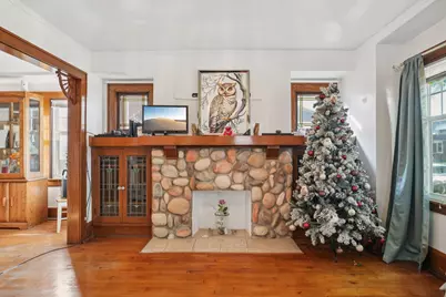 1226 S 28th St, Milwaukee, WI 53215 - Photo 11