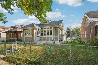 1226 S 28th St, Milwaukee, WI 53215 - Photo 5