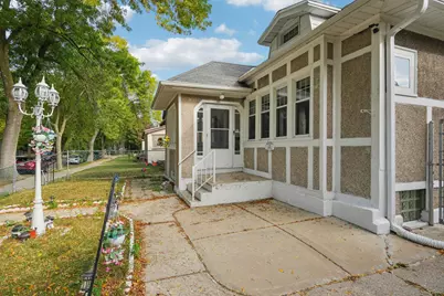 1226 S 28th St, Milwaukee, WI 53215 - Photo 35