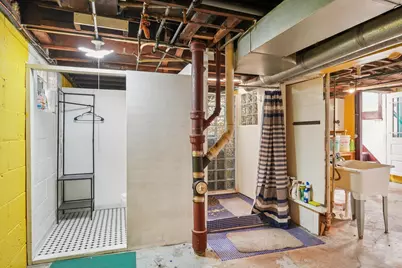 1226 S 28th St, Milwaukee, WI 53215 - Photo 33