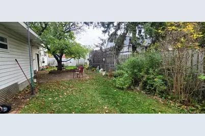 2529  13th St, Menominee, MI 49858 - Photo 29