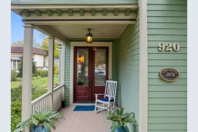 920  Geneva St, Lake Geneva, WI 53147 - Photo 9