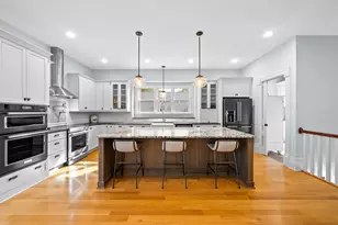 920 Geneva St, Lake Geneva, WI 53147 - Photo 11