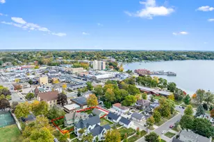 920 Geneva St, Lake Geneva, WI 53147 - Photo 17