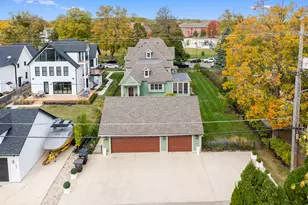 920 Geneva St, Lake Geneva, WI 53147 - Photo 23