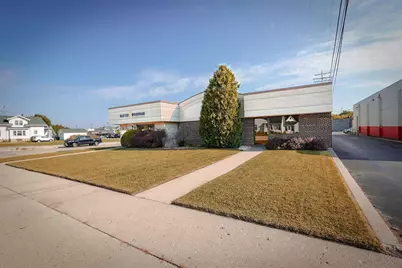 256 S Pine St, Burlington, WI 53105 - Photo 3