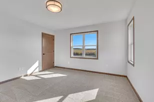 W1298 Floral Park Ln, Osceola, WI 53010 - Photo 23