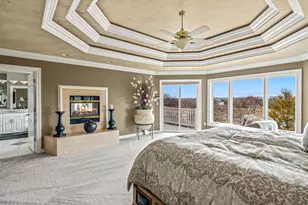 1800 E Juniper Way, Hartland, WI 53029 - Photo 11