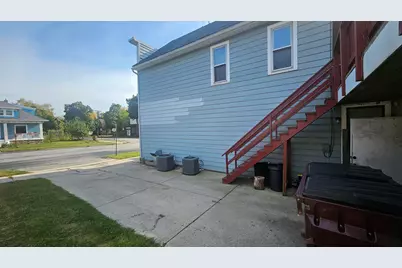 2002 N 8th St #804 Bluff Ave, Sheboygan, WI 53081 - Photo 29