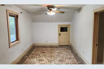 775  Westview St, Cleveland, WI 53015 - Photo 17