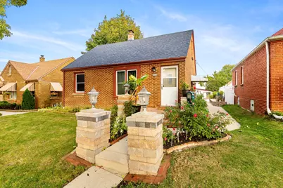 3134 S 16th St, Milwaukee, WI 53215 - Photo 1