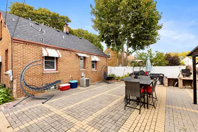 3134 S 16th St, Milwaukee, WI 53215 - Photo 15